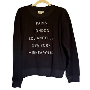 Boat House Apparel World Traveler Black White Ribbed Sweatshirt Size Medium